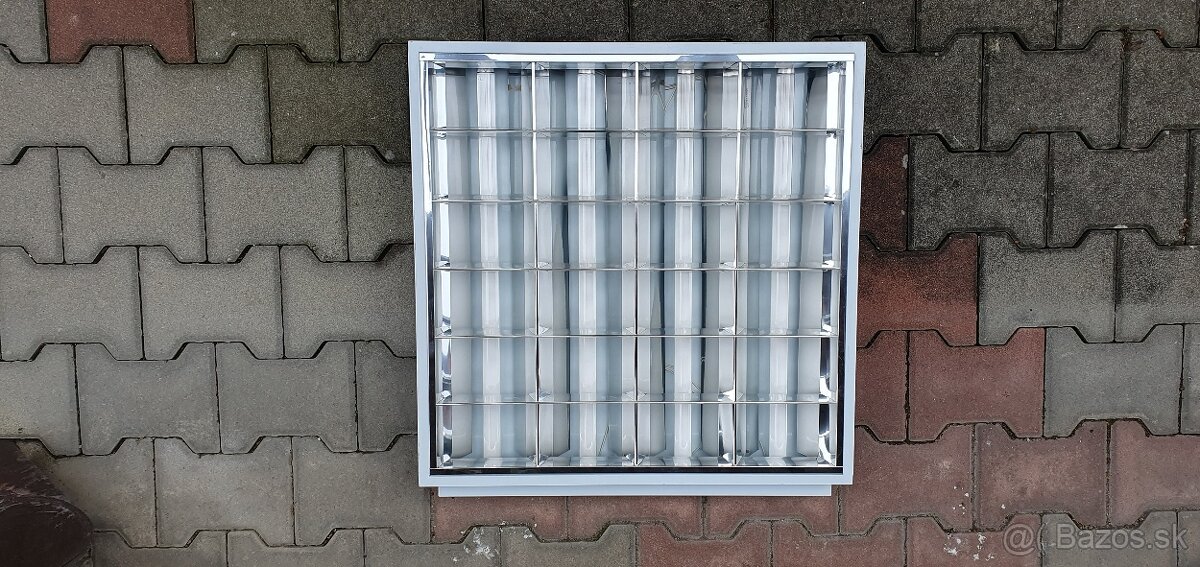 Predám stropné neónové svietidlo zabudovateľné 60x60cm - 3