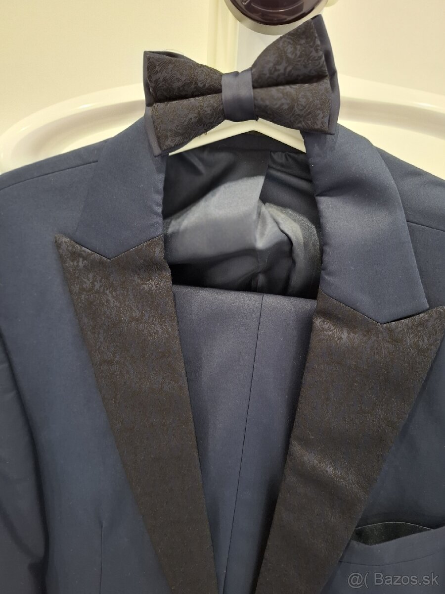 Luxusny Svadobný Pánsky Oblek 176/52 - 3