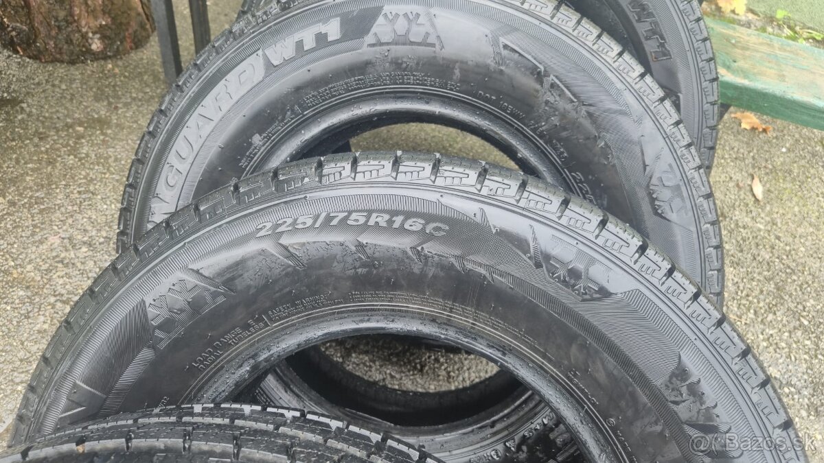 4 ks nove pneumatiky 225/75 R16 121R - 3