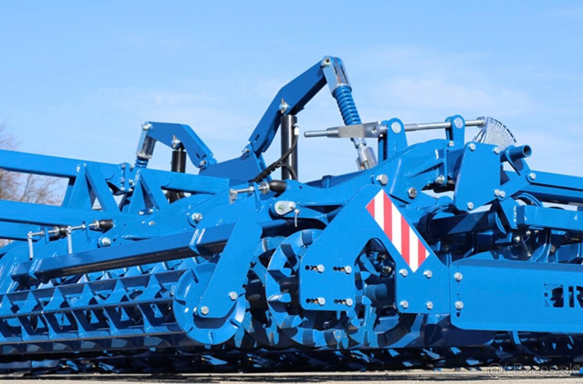 Kompaktor Rolmako U684 - 3