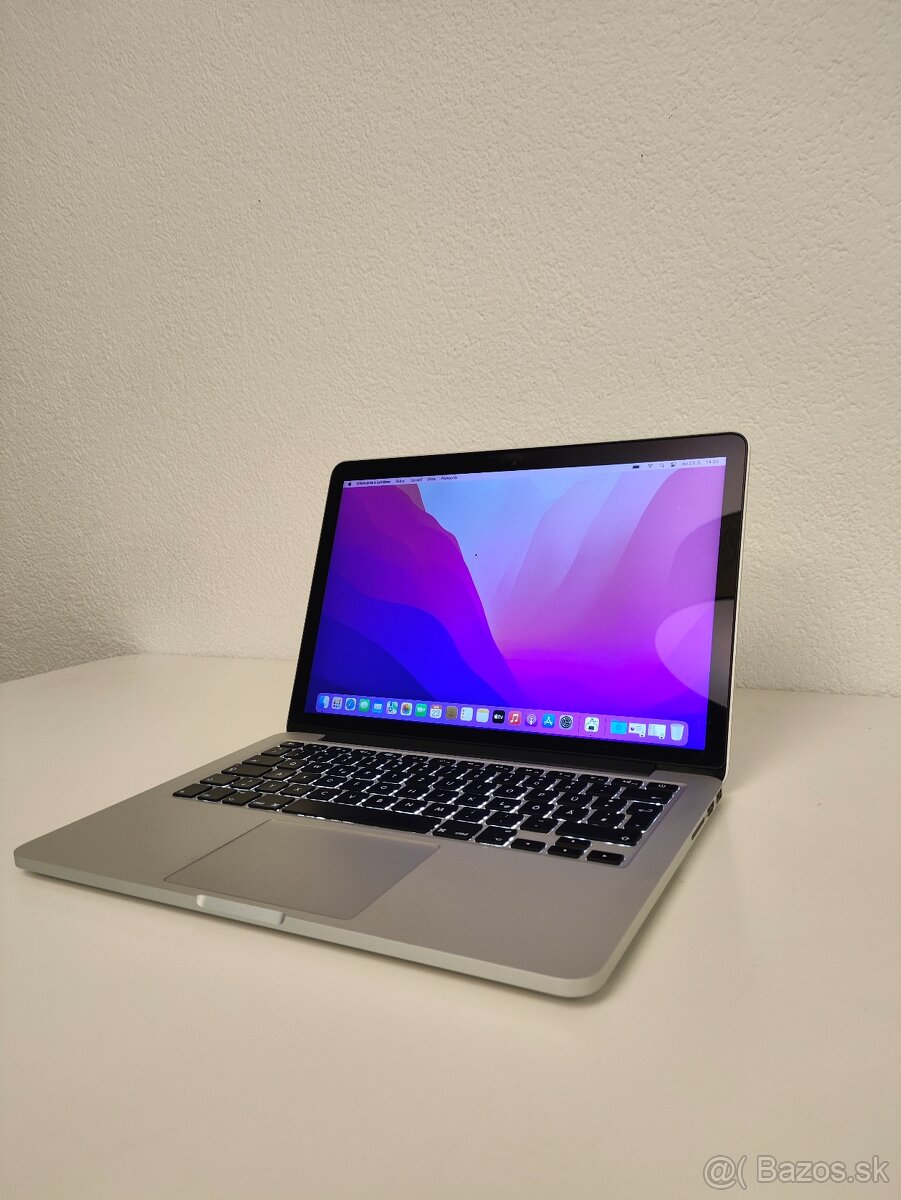 MacBook Pro 2015 13" | i5 • 8GB • 256GB SSD - 3