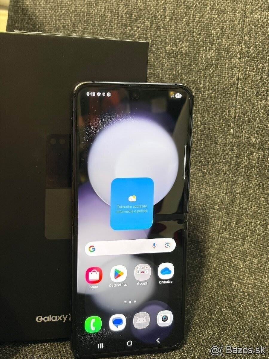 Samsung Galaxy Z Flip5 - 3