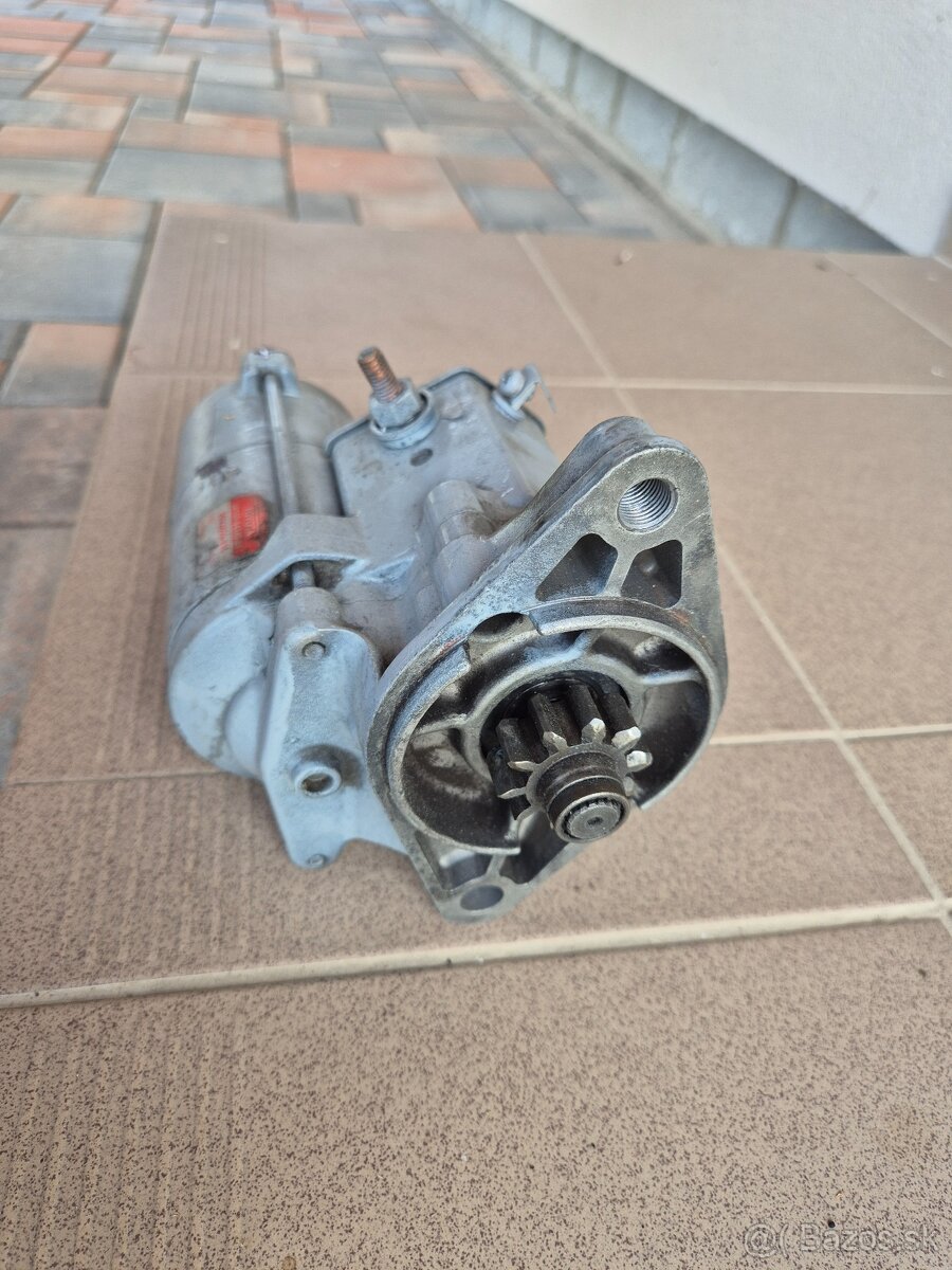 Štarter toyota 2.4 td denso - 3