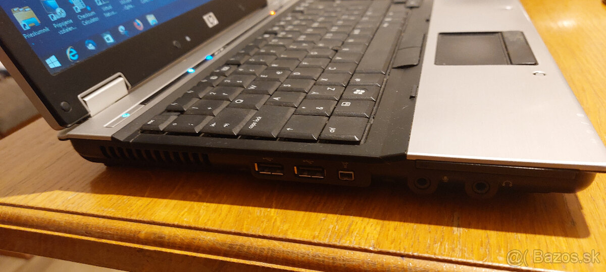 HP EliteBook - 3
