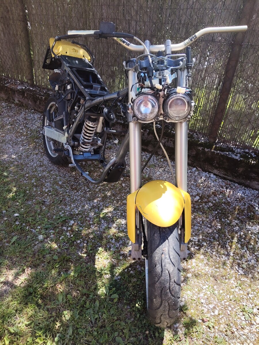 KTM Duke