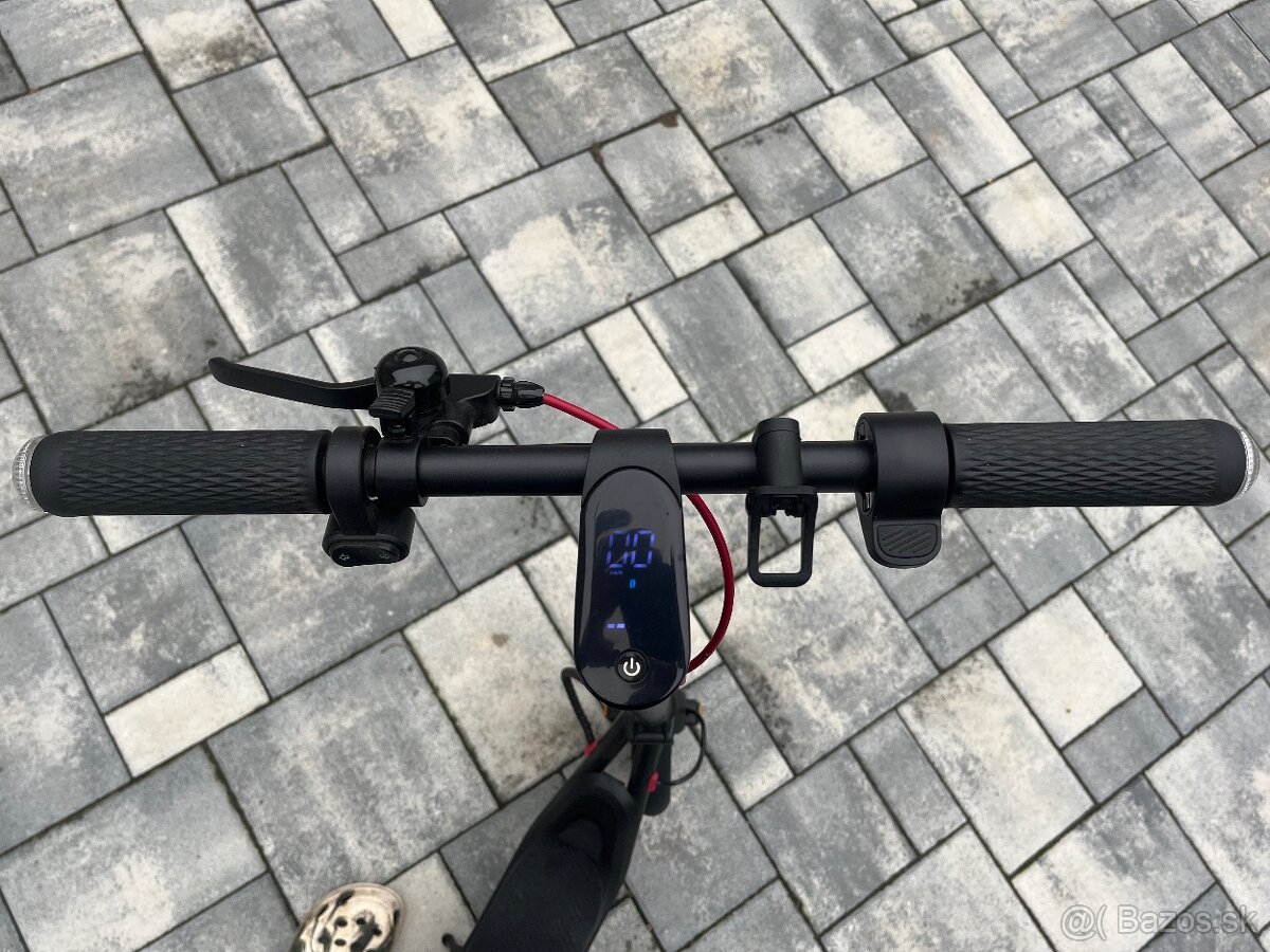 Elektrická kolobežka - Sencor S25 - 3