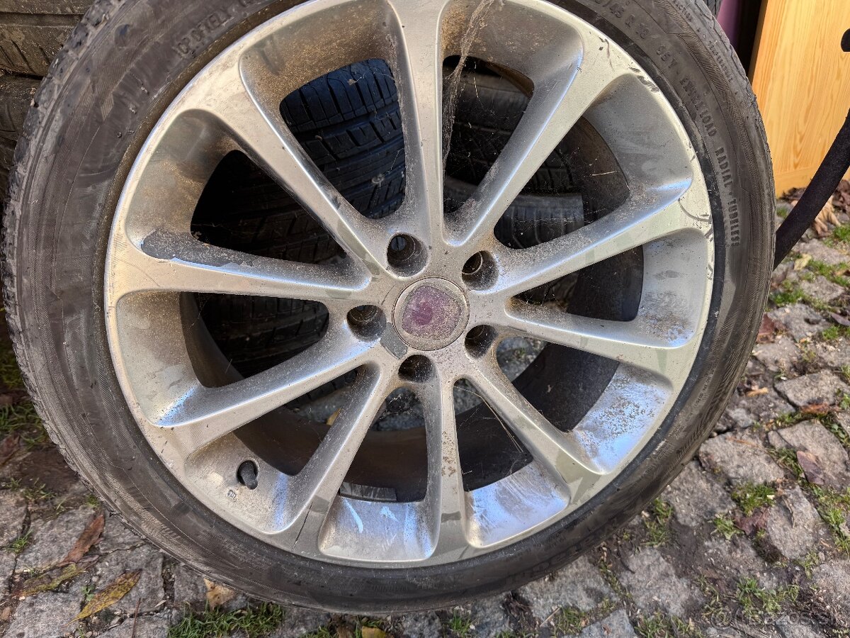 Letné 225/45 R18 - 3