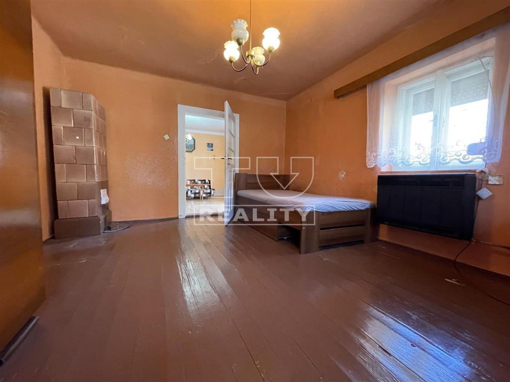 Rodinný dom v Tekovskej Breznici ideálny na chalupárčenie - 3