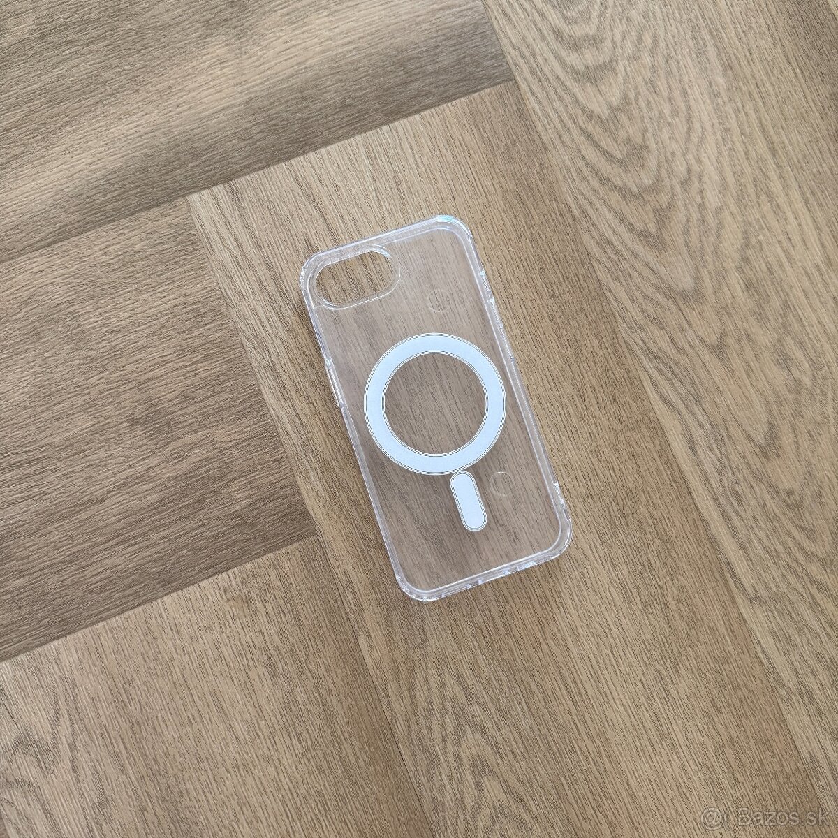 iPhone 16 Transparent - 3