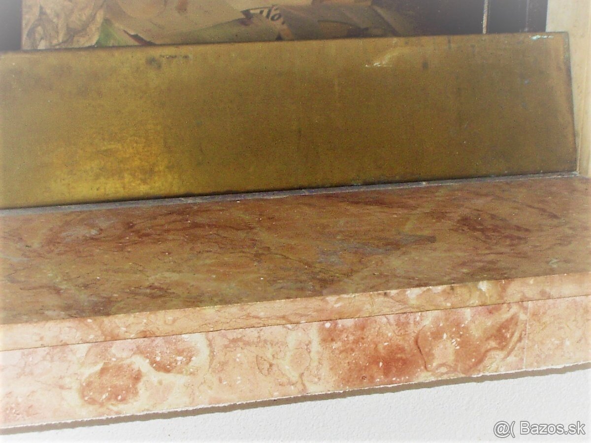 Masívna krbová zástena ako artefakt, za výhodnú cenu - 3