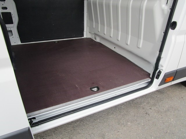 Podlaha do nákl. priestoru v celku dĺžka L3 (3705 mm) BOXER- - 3