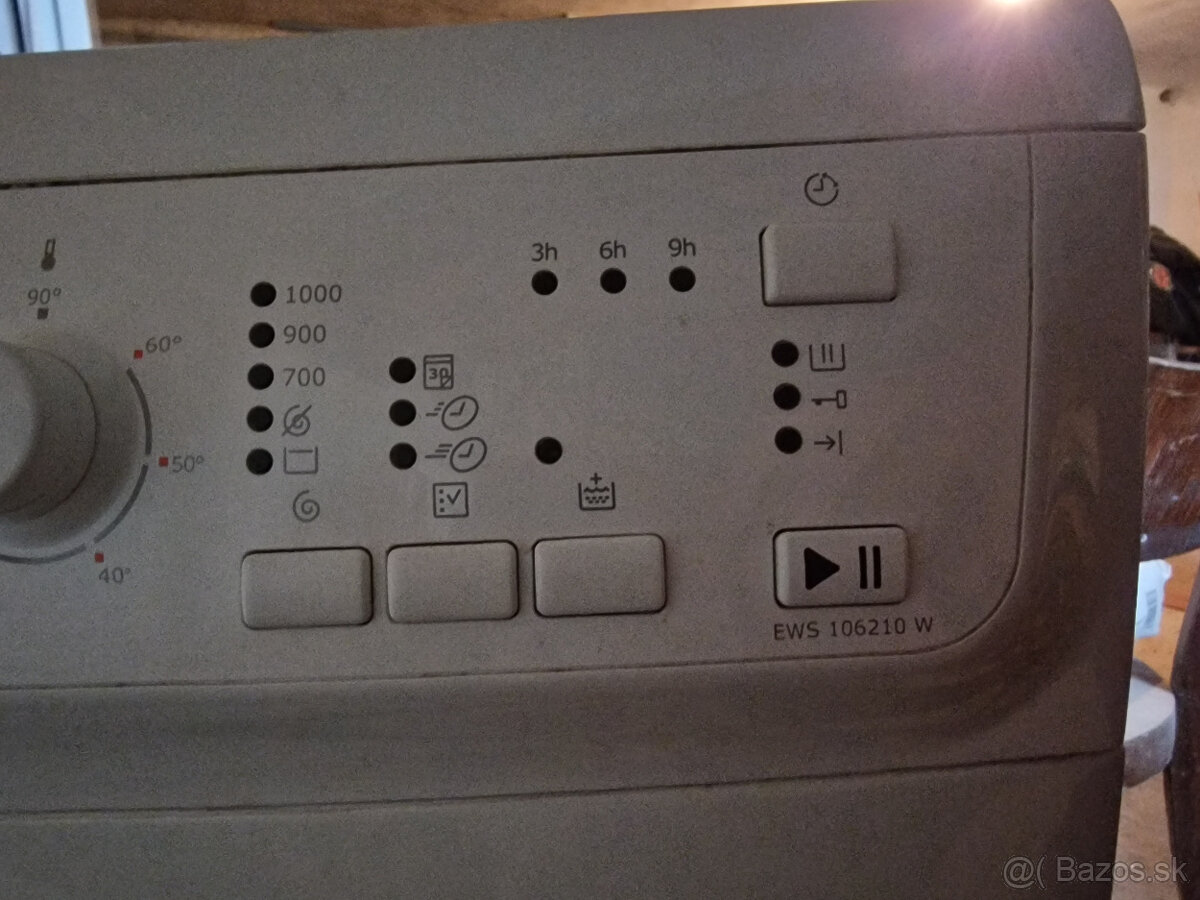 Práčka elektrolux - 3