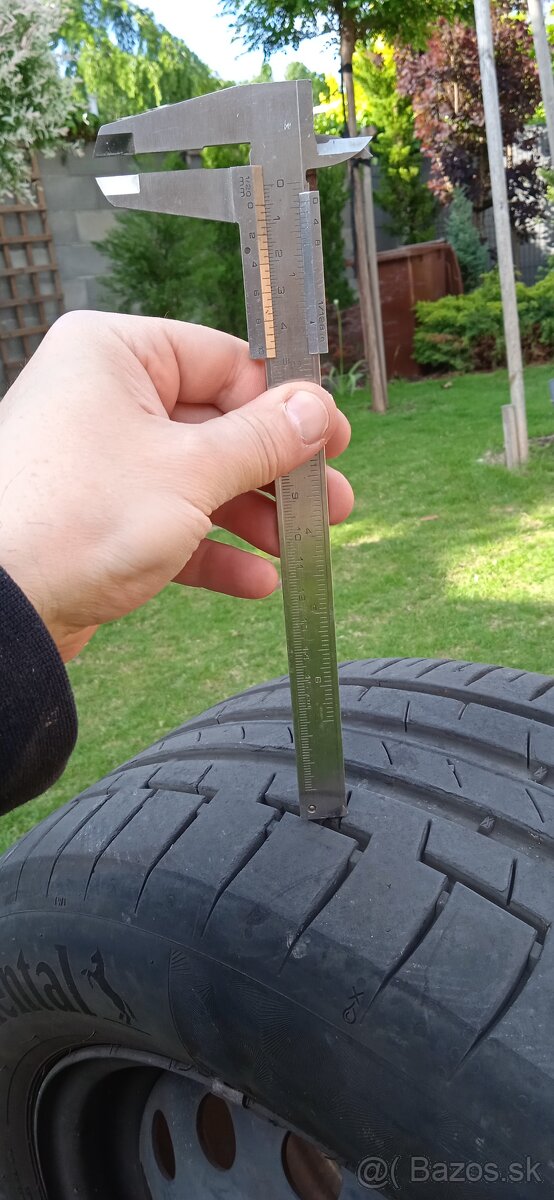 Plechové disky s pneumatikami - 3