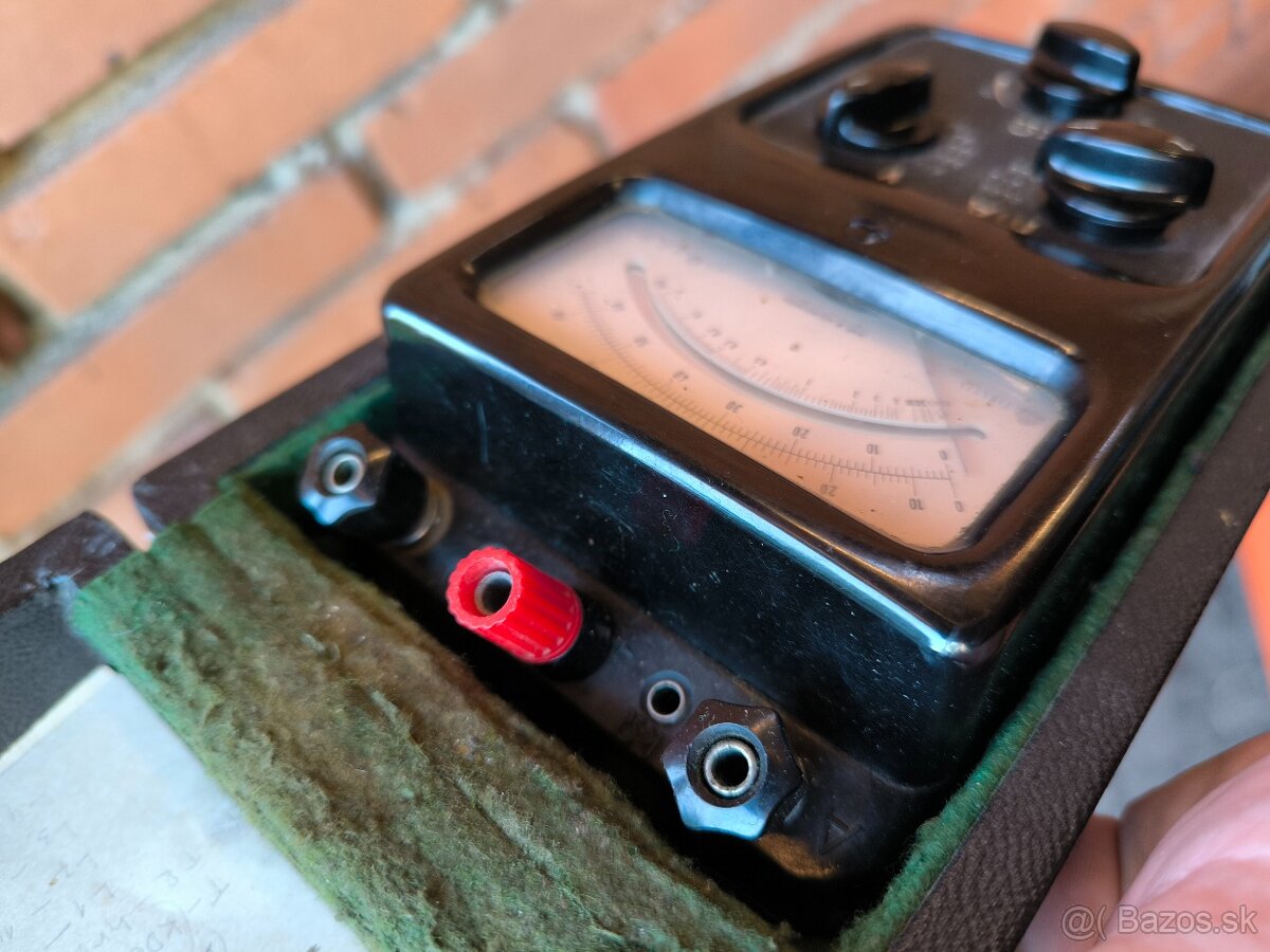 Retro multimeter - 3