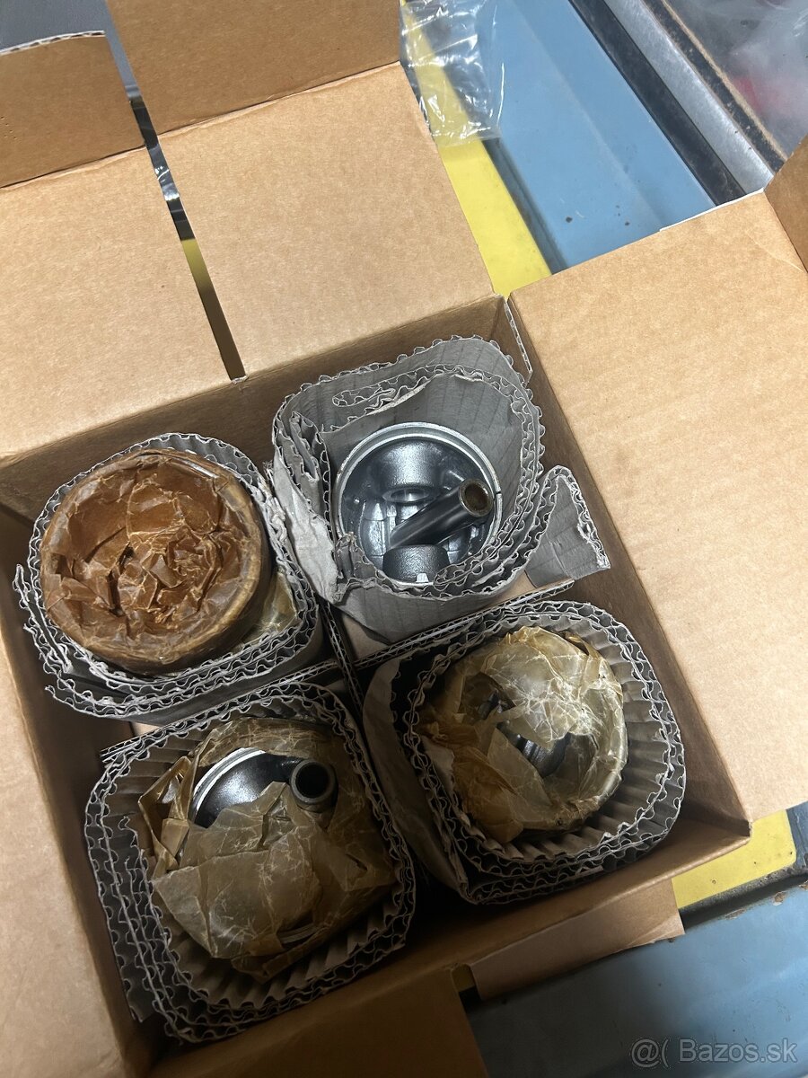 Škoda 1100 MB/MBG/MBX originál  Piestna sada - 3