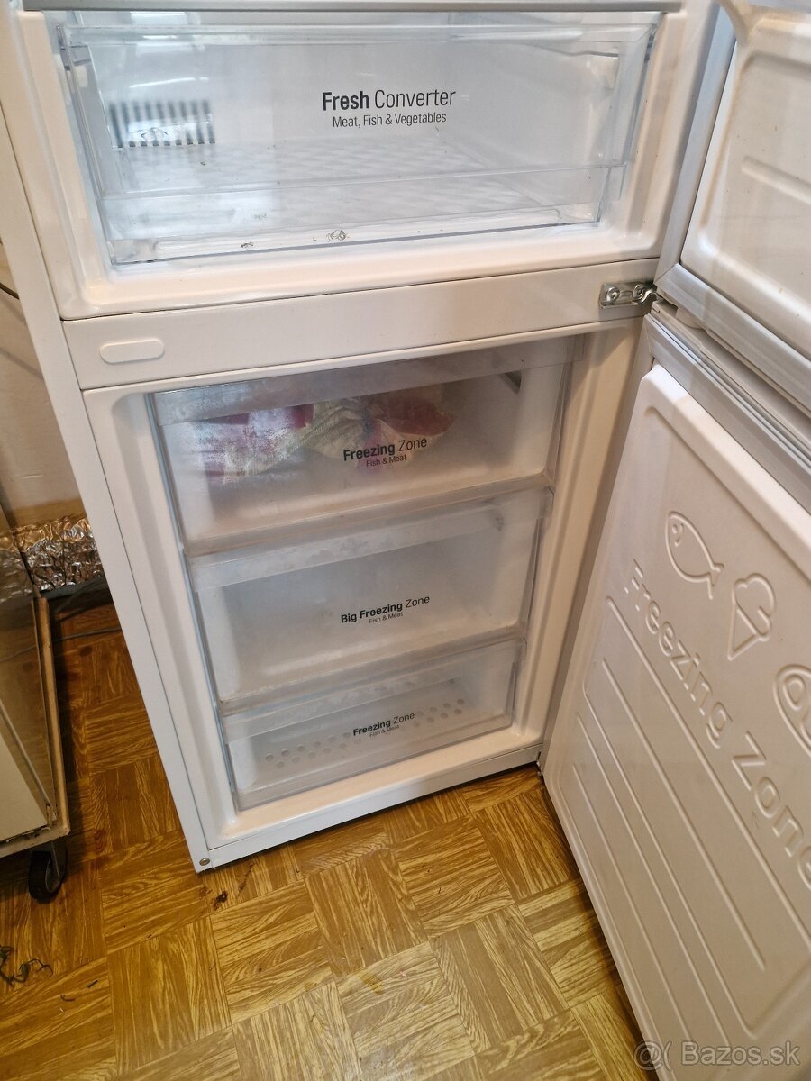 Chladnička s mrazakom - 3