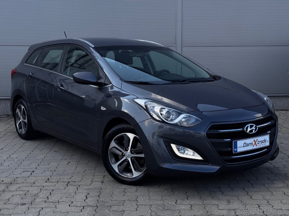 Hyundai i30 CW 1.6i MPI CVVT Family - 3