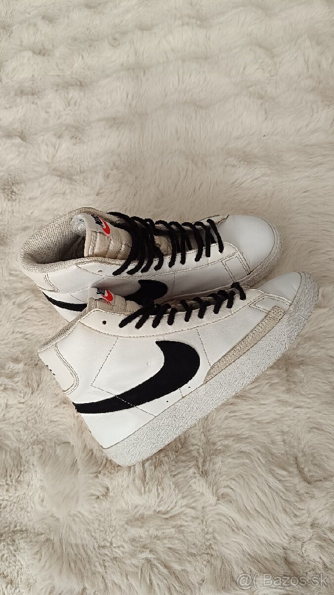 Členkové kožené tenisky Nike Blazer Mid 77 Vintage 36 - 3