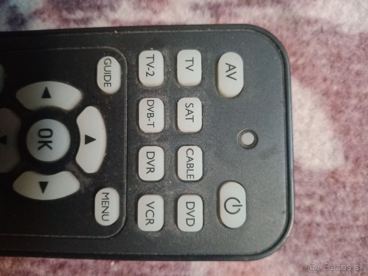 Univerzálne diaľkové ovládanie Philips 8v1 - 3