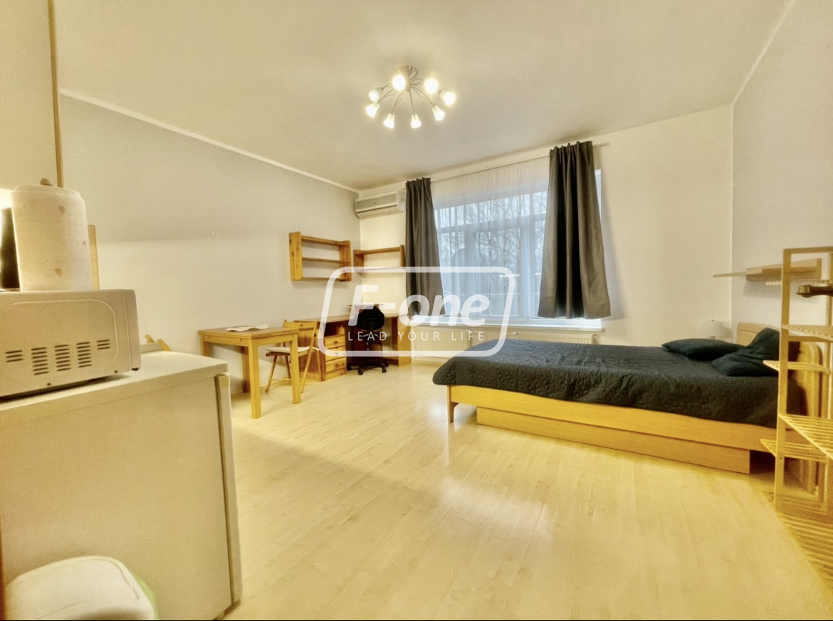 Garsónka s výhľadom na Draždiak – Antolská 4 - 3