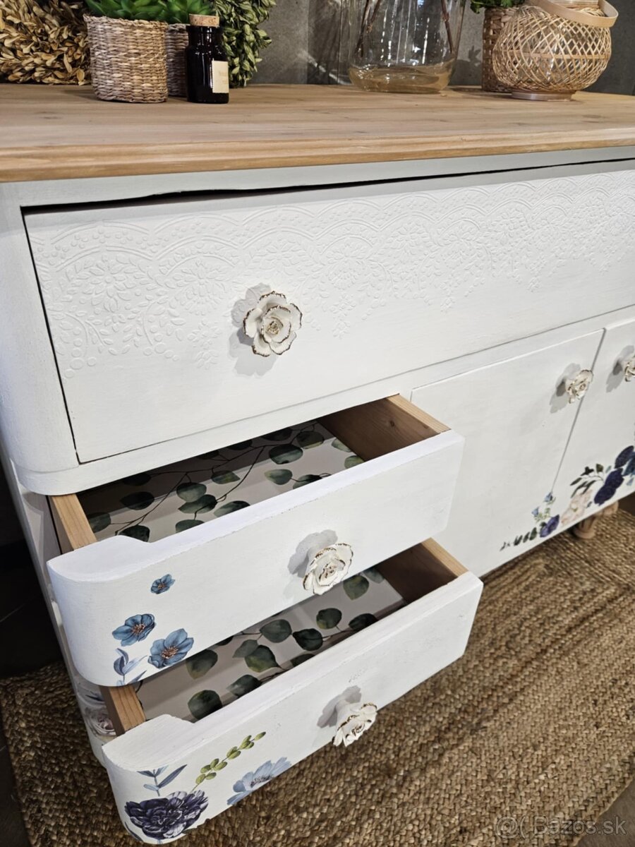 Staré umývadlo - komoda - 3