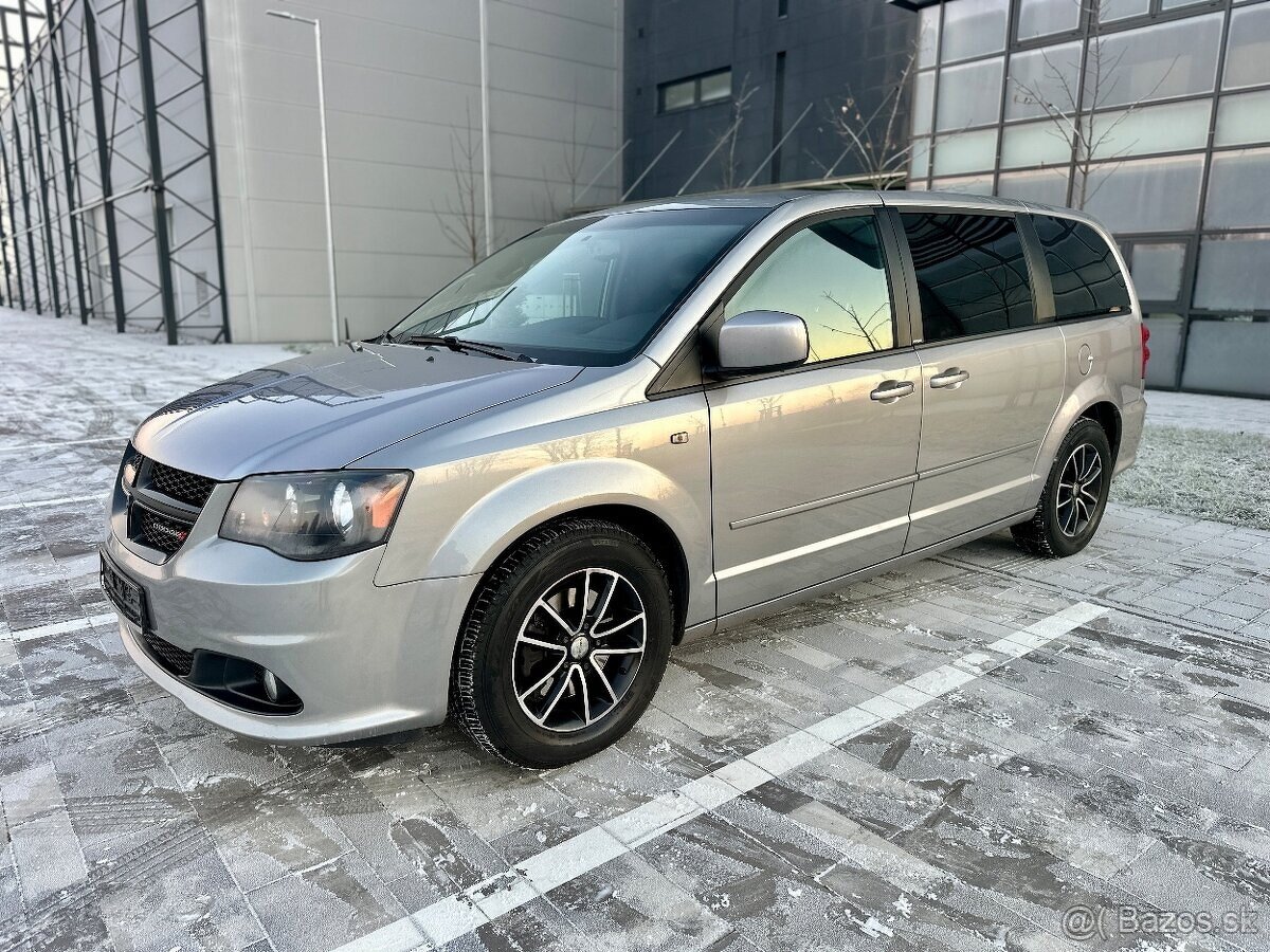 Dodge 3.6 Grand Caravan 7míst - 3