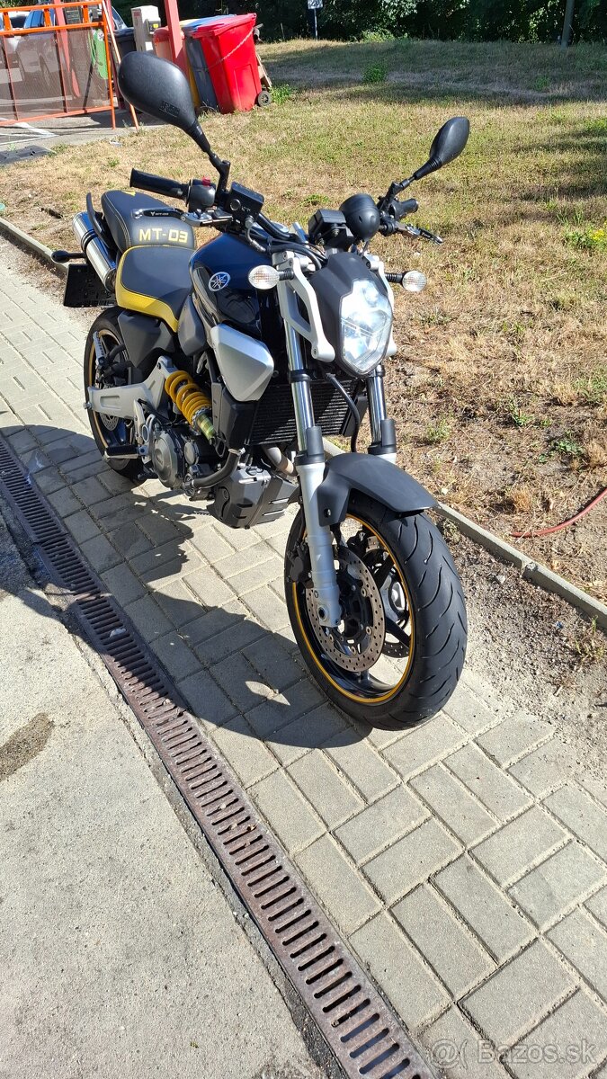 Yamaha MT03 660 mt-03 2006 A2 - 3