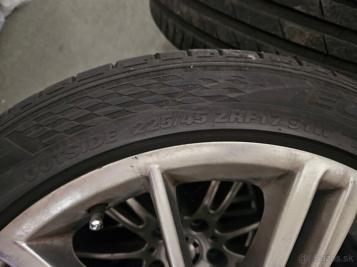 5x120 R17 BMW Runflat letná sada - 3