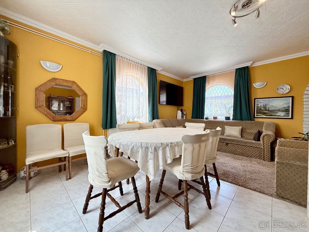 MAĎARSKO FORRÓ - SUPER 5 IZBOVÝ RD SO ZÁHRADOU - 3