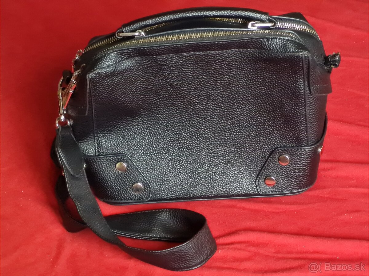 Čierna dámska kabelka - 3