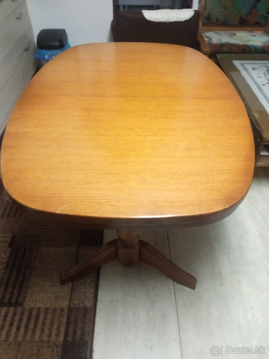 Jedalensky stôl - 3