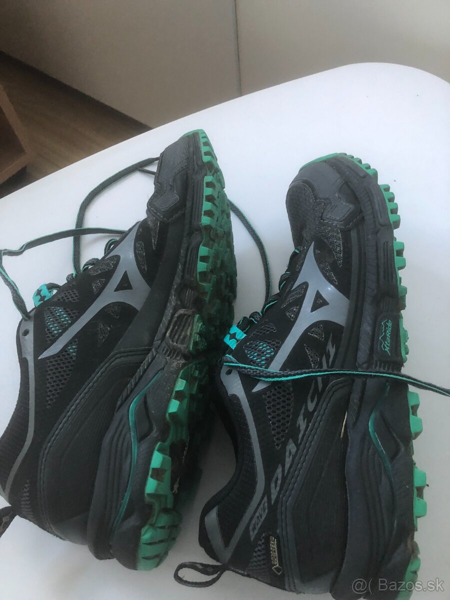 nepremokavé tenisky Mizuno - 3