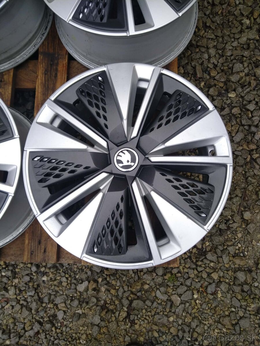 Alu Škoda Karoq R 17 originál. - 3