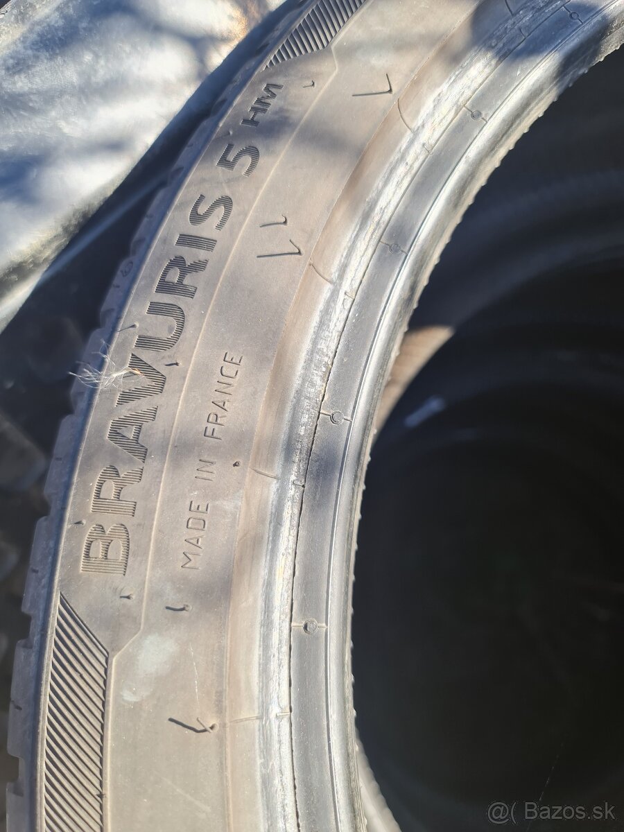 PREDAM PNEU LETNE 255/35/R19 - 3