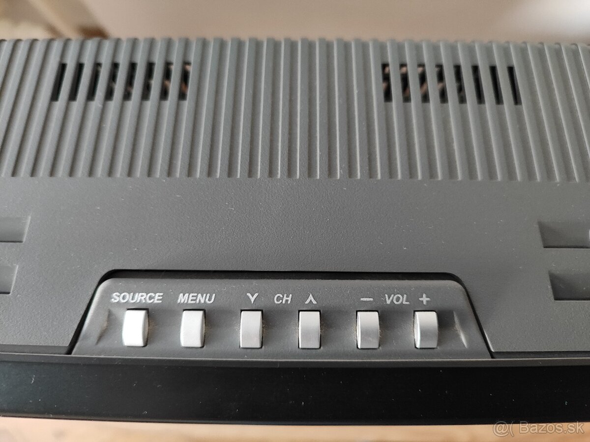 Predám starší LCD TV MIRAI 32" - 3