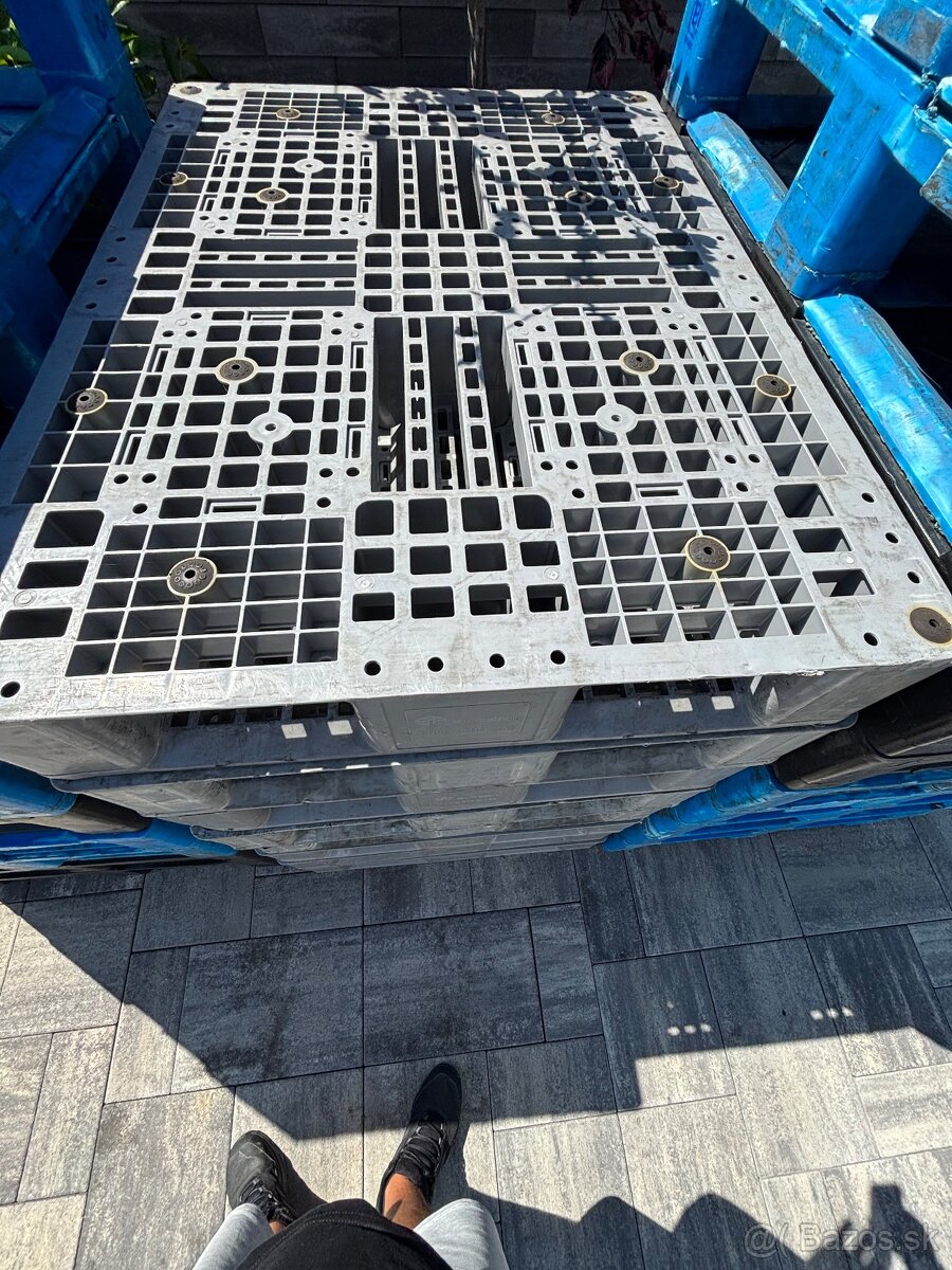 Plastove palety - 3