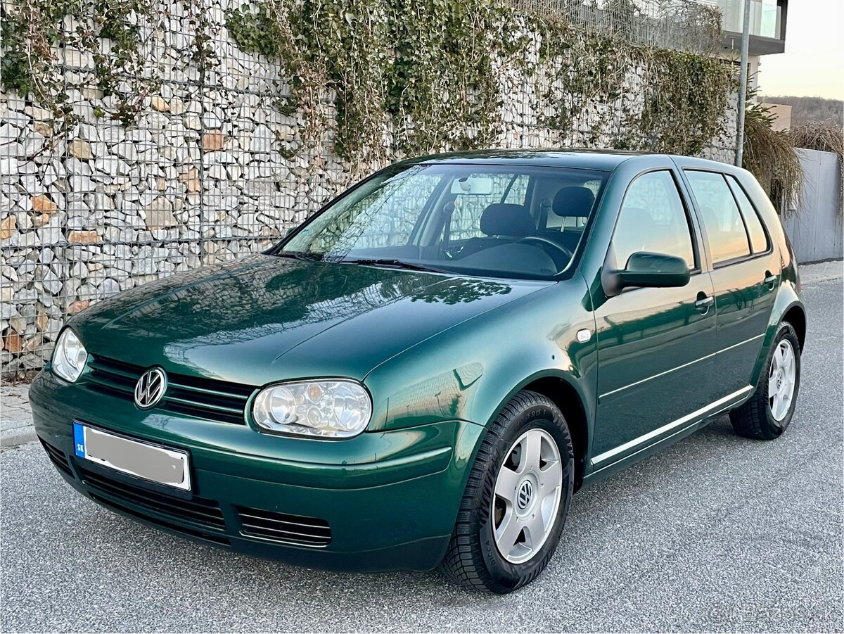 VW Golf IV 2.3 VR5 AUTOMAT - 3