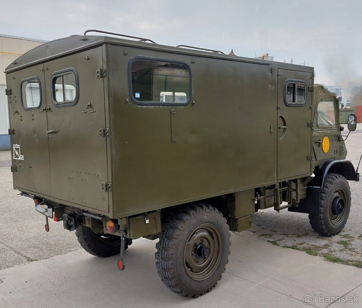 Unimog 404 S - 3