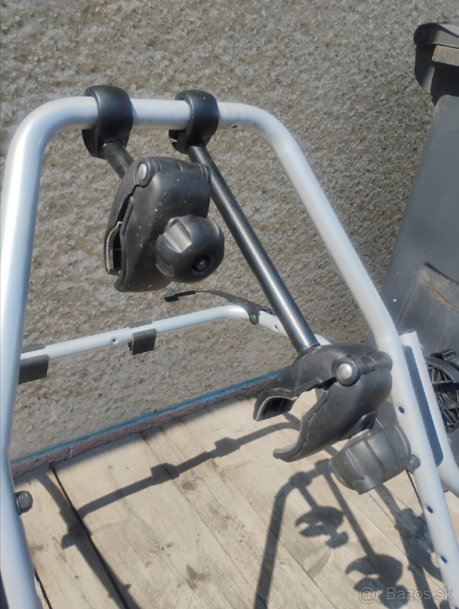 Nosič bicyklov na piaté dvere Thule - 3