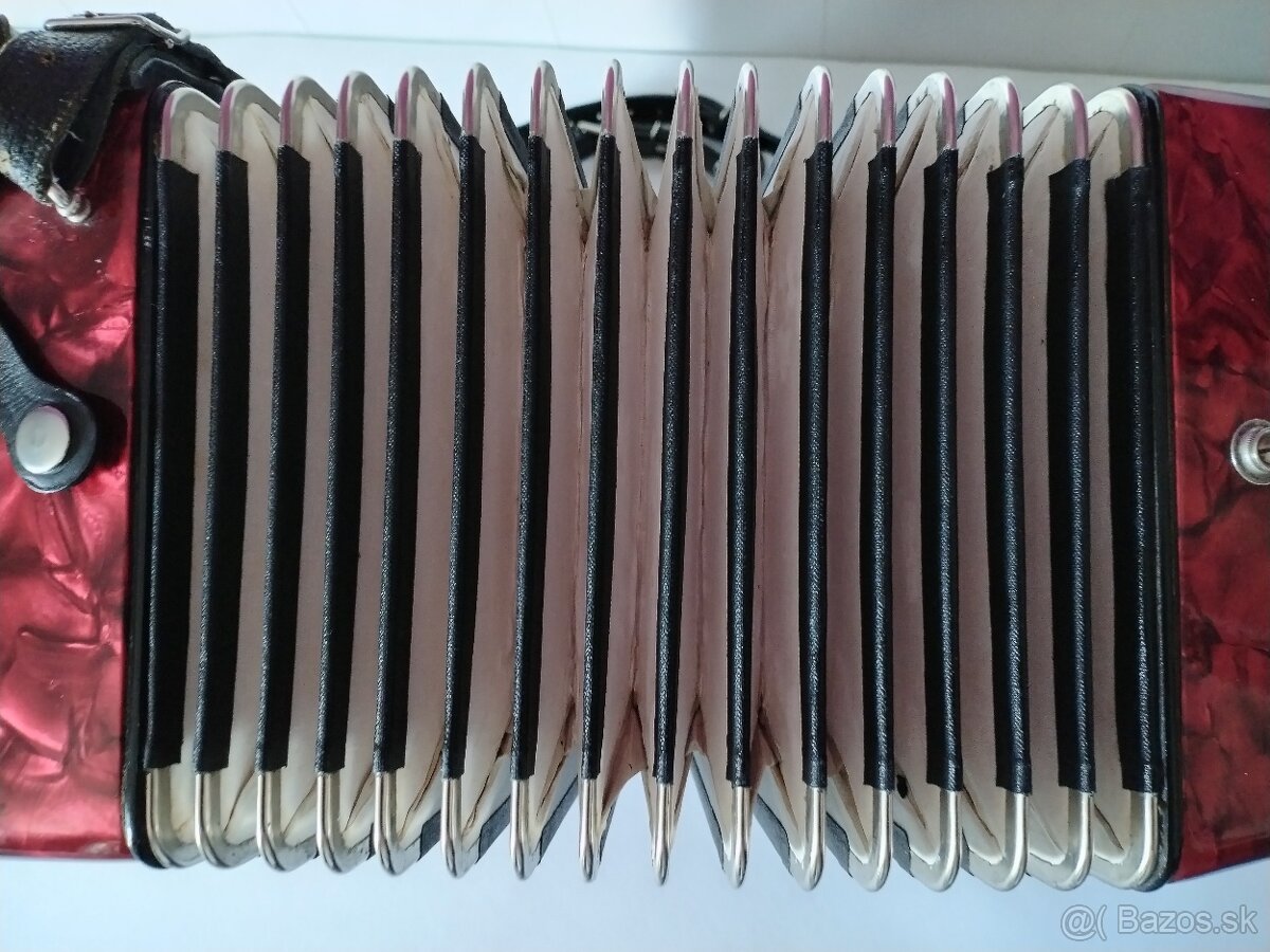 Predam akordeon Weltmeister Serino 80 bas. - 3