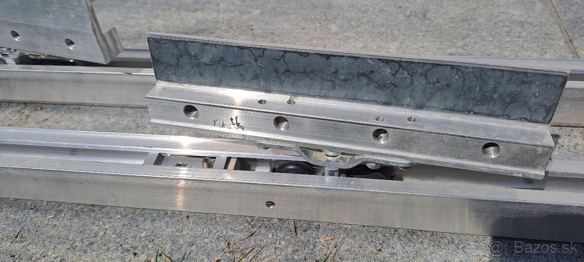 Hlinikovy ram pre sklenene dvere - 3