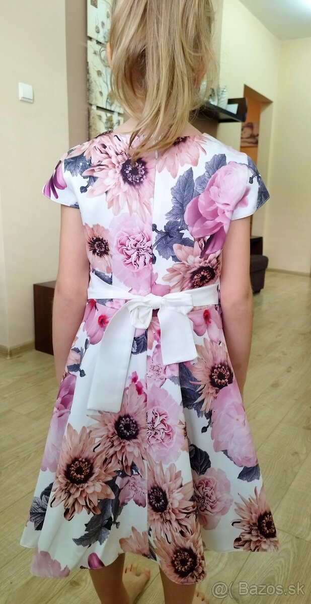 Saty s krátkym rukávom viac druhov - 3