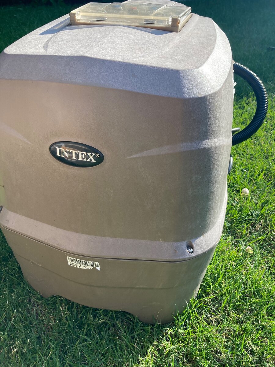 Technologická jednotka vírivých bazénov - 3