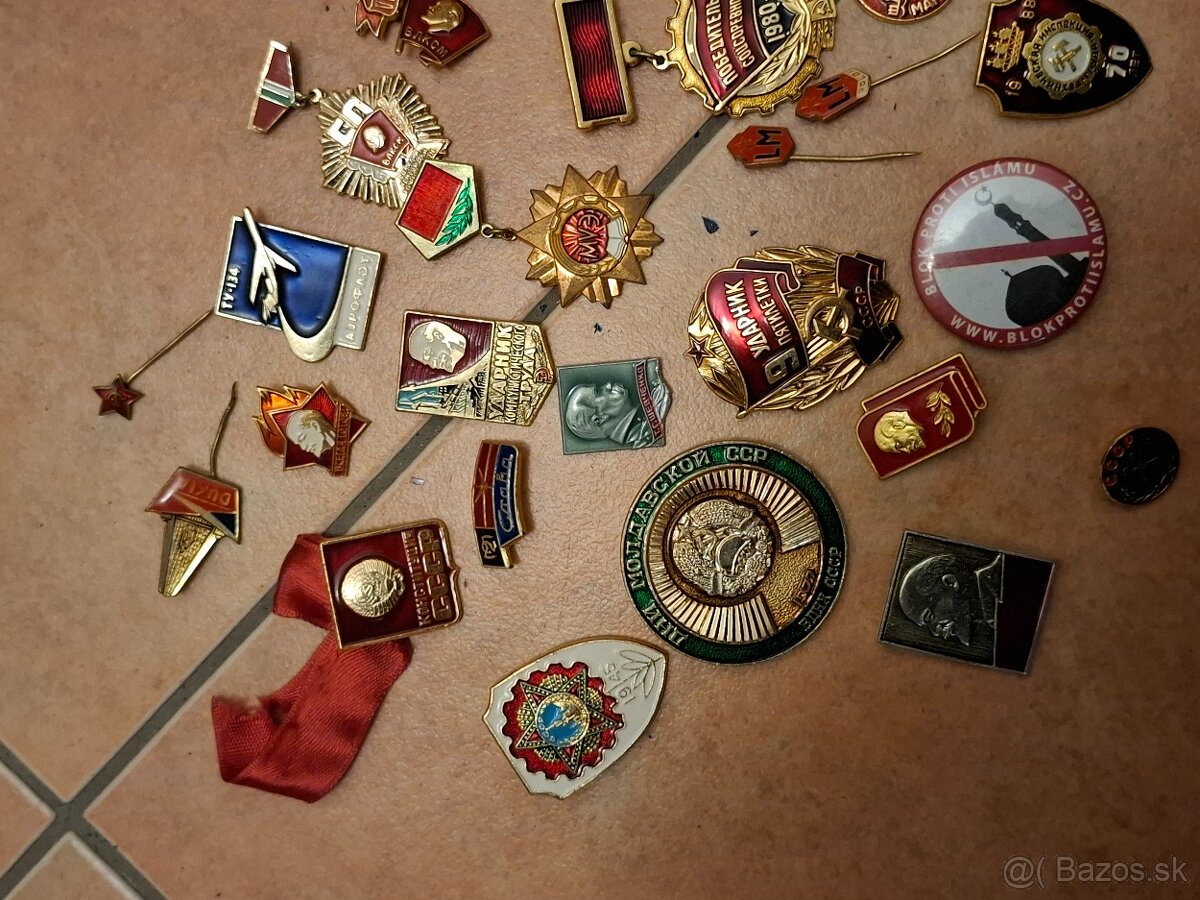 Sovietske odznaky a medaile - 3