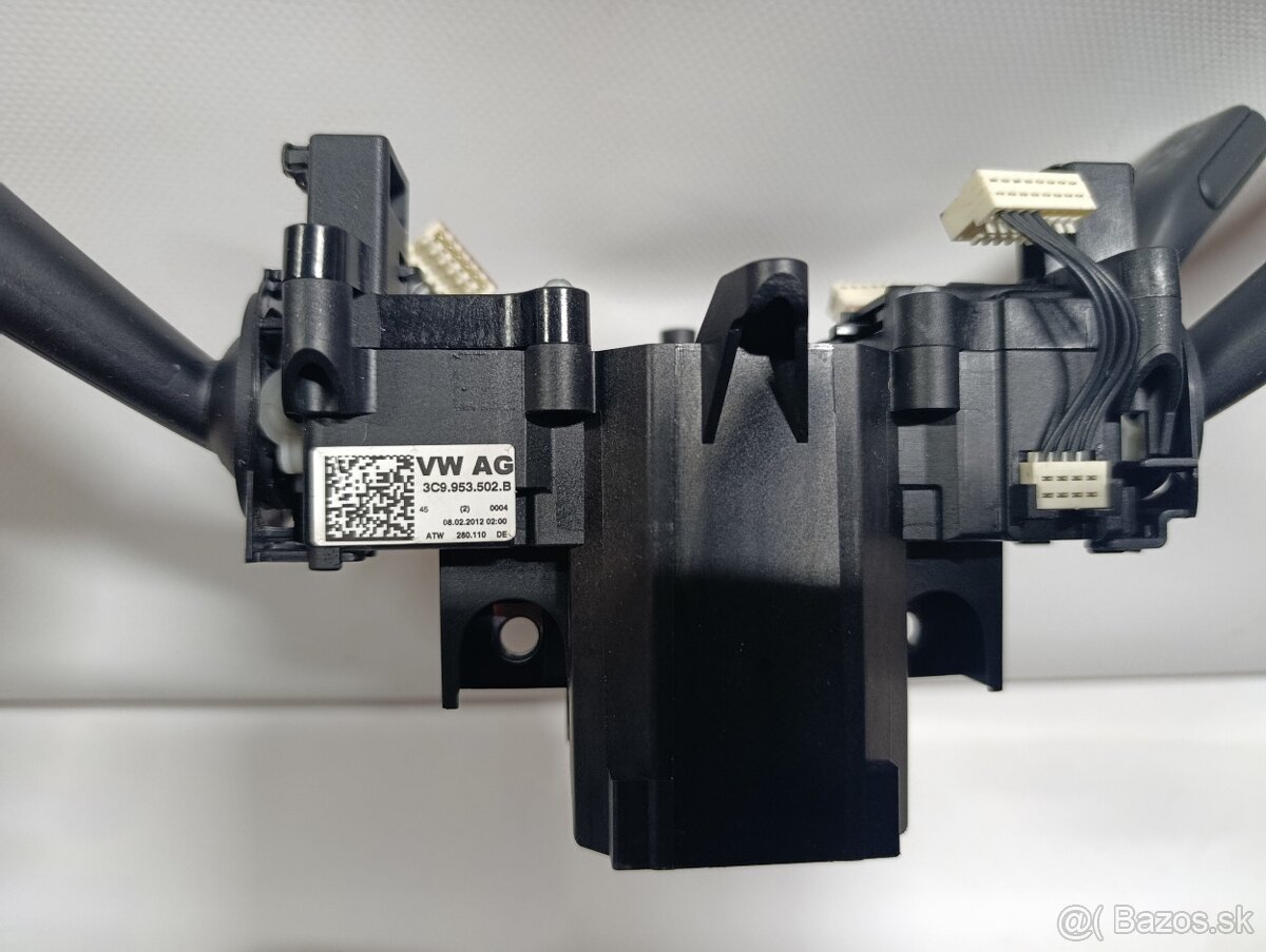 Spinač riadenia 3V0880441F - 3