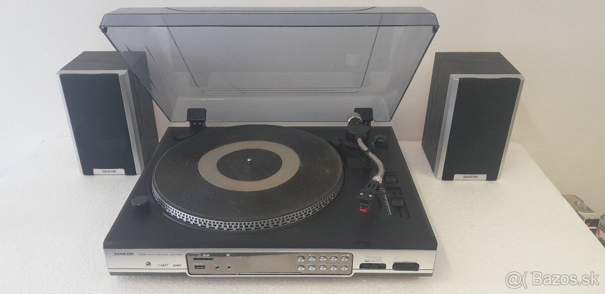 Predám nefunkčny gramofón SENCOR STT011E - 3