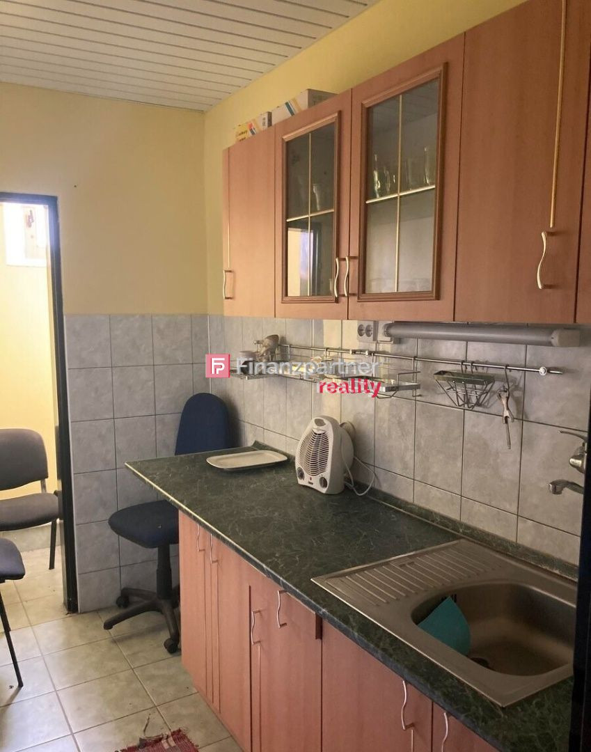 Na predaj polyfunkčná budova Michalovce - 3