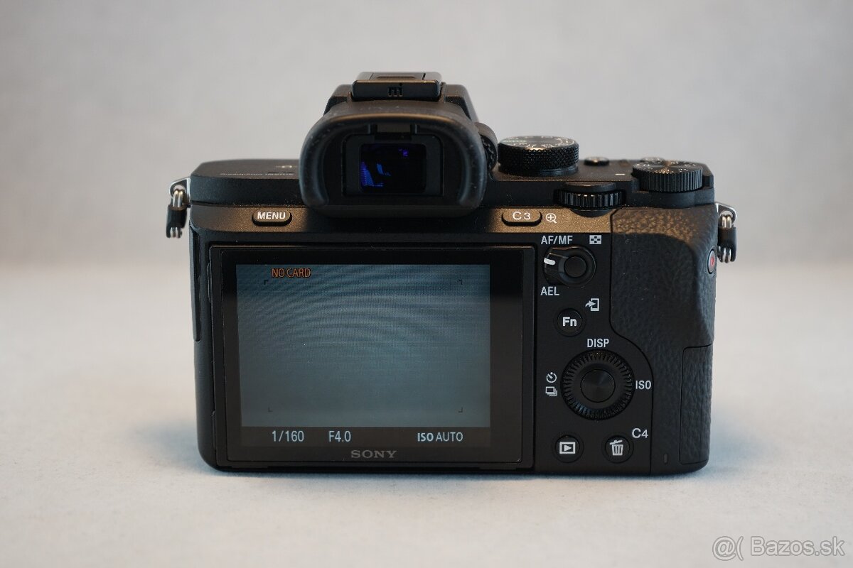 Fotoaparát Sony Alpha A7 II objektív Samyang AF 35/2.8 FE - 3