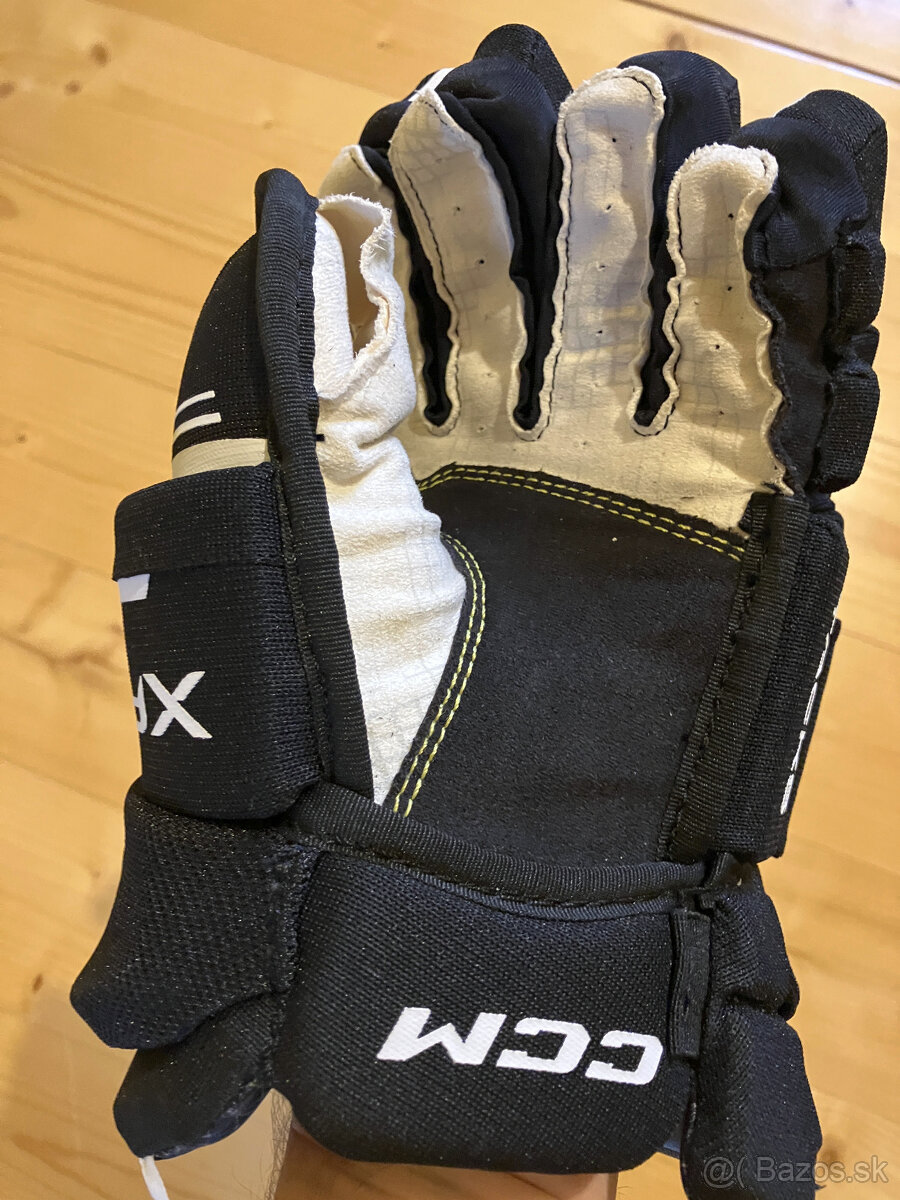 Predám hokejové rukavice CCM, veľkosť 12' - 3