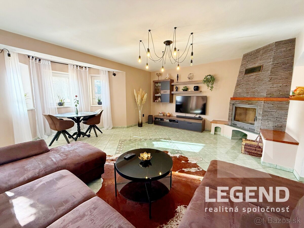 Veľký dom 5i+1 RD v Krajnom - 455m2, garáž, veľká terasa - 3